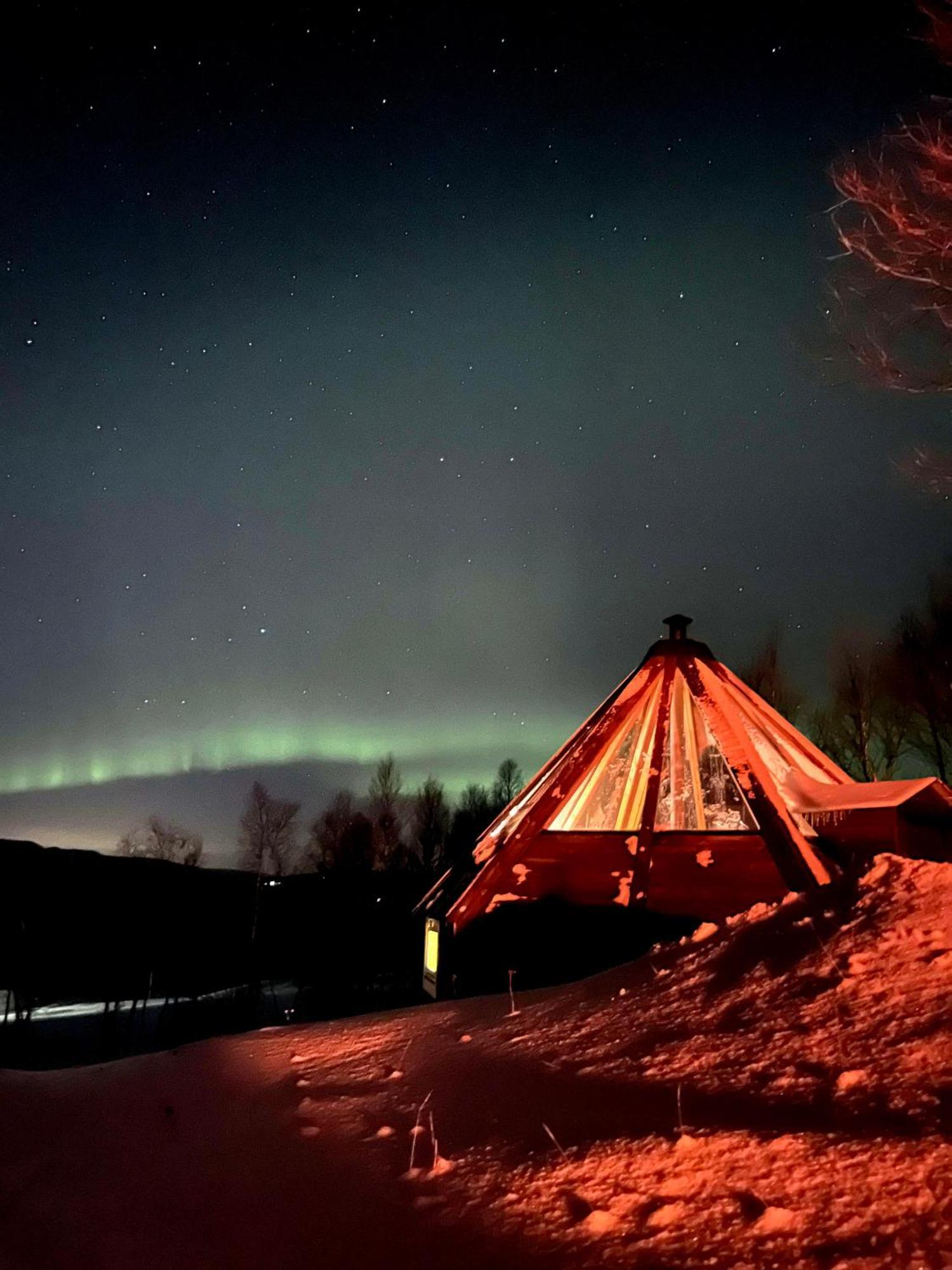 Ferienwohnung Hessdalen Ufocamp Vårhus Zimmer foto